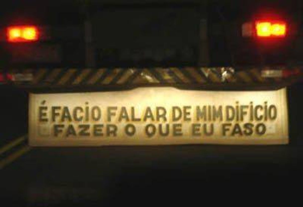 Fashion Uma frase pra puxar a orelha