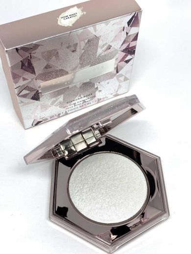 Iluminador fenty beauty DIAMOND