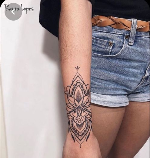 Tatuagem feminina