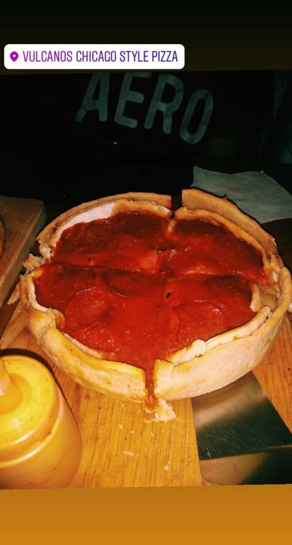 Restaurants Vulcanos Chicago Style Pizza