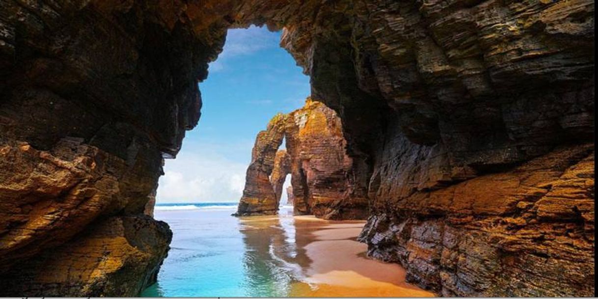 Place Playa de Las Catedrales