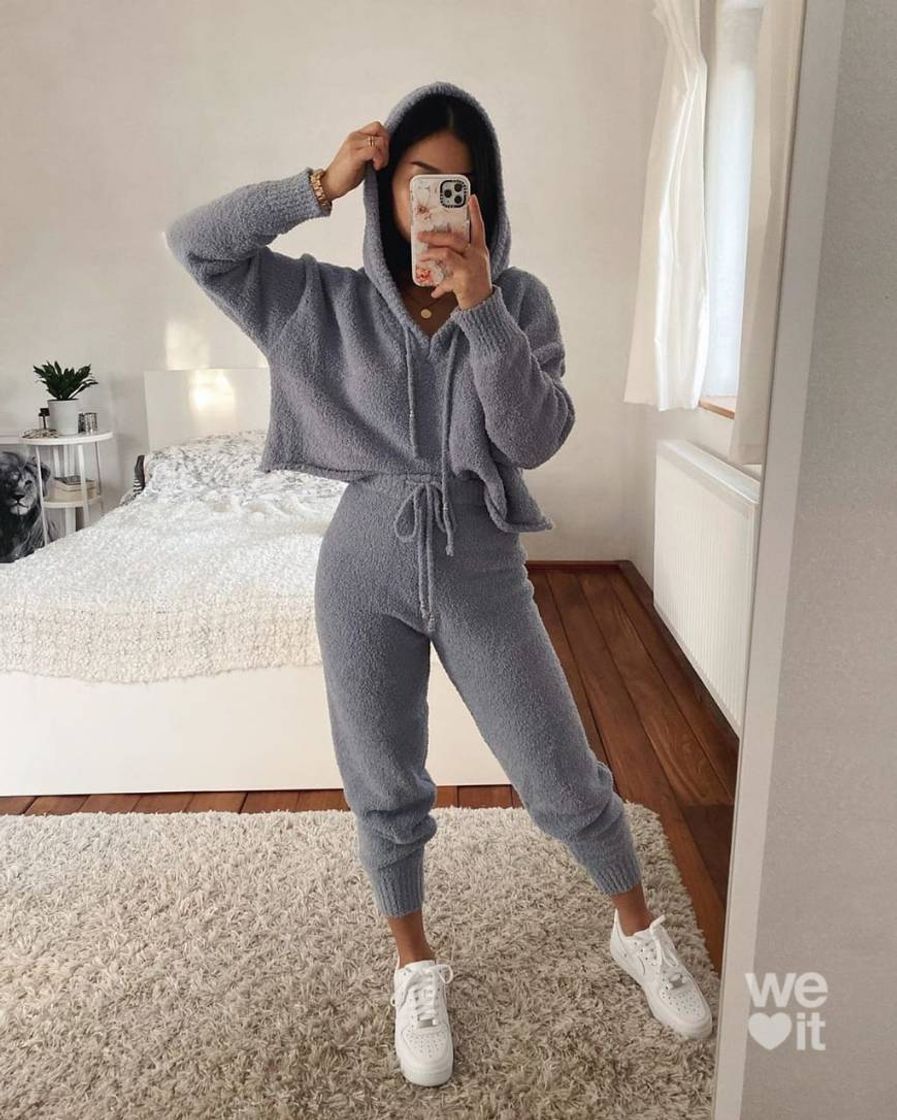 Social Outfit