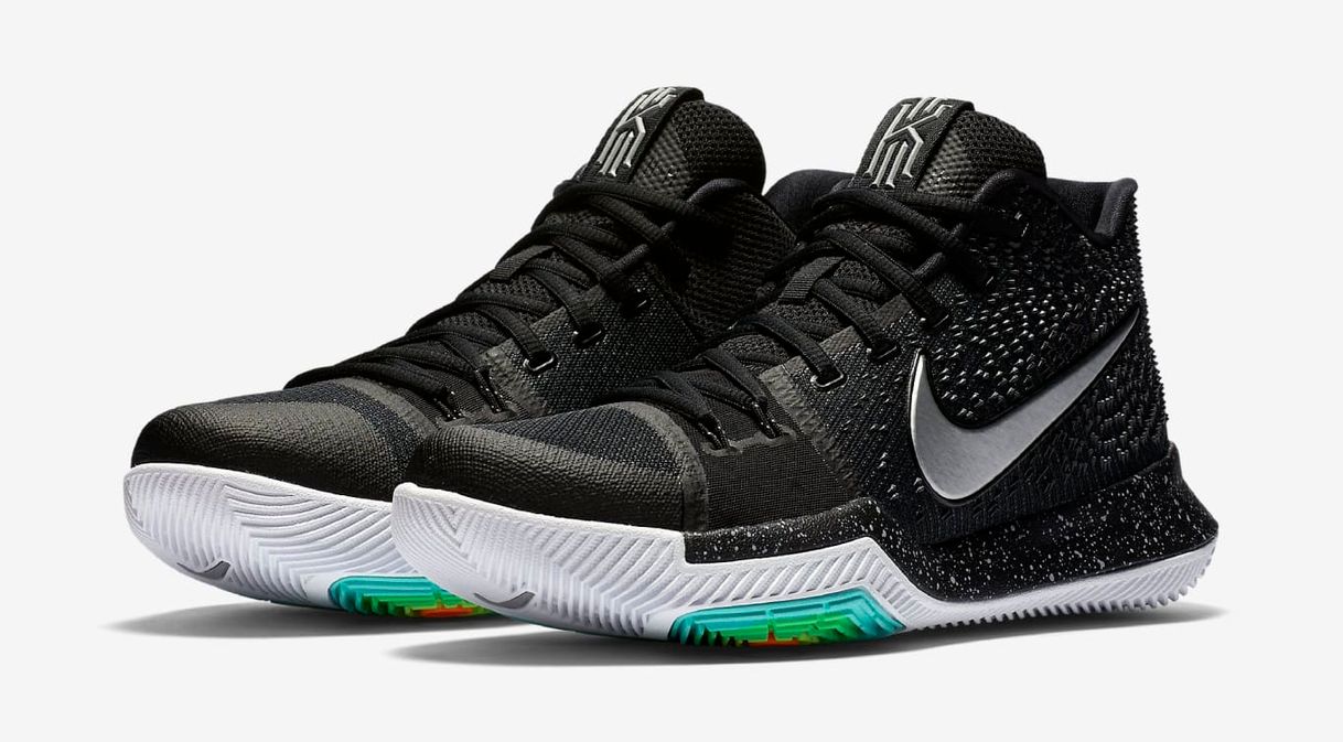 Social Kyrie 3