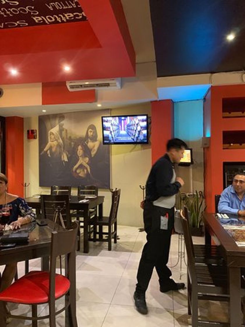 Restaurants SCATTOLA MALECÓN