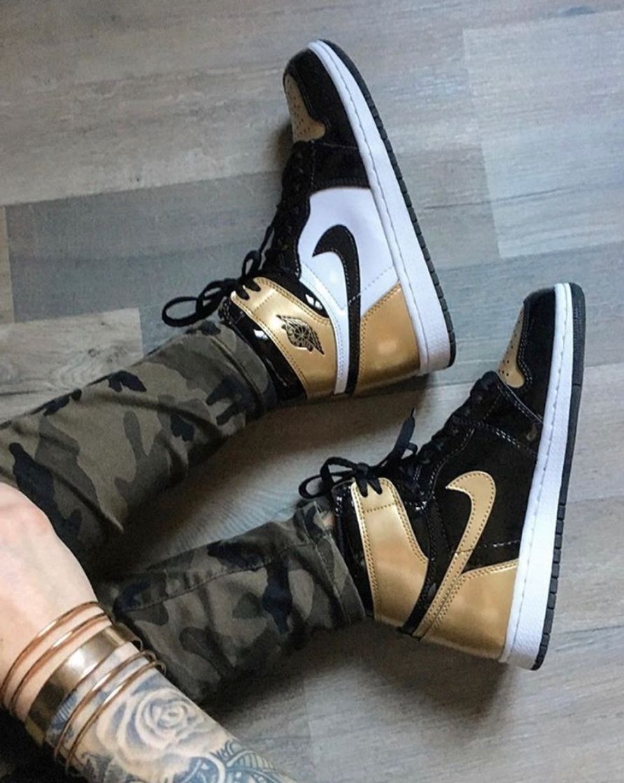 Moda Jordan 1 - Gold