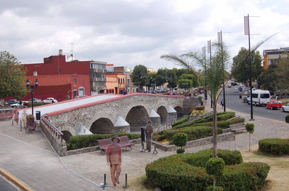 Place Puente de Ovando