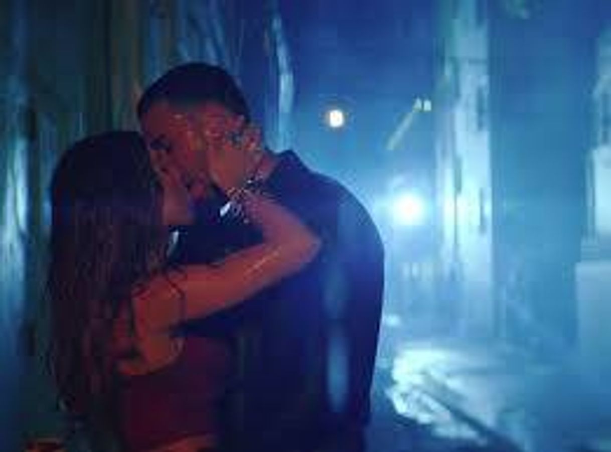 Fashion Romeo Santos - Imitadora (Official Video) - YouTube