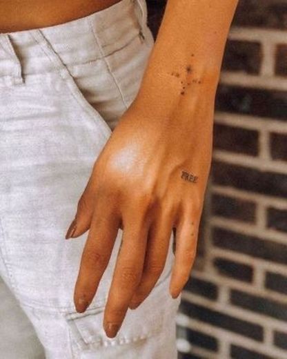 Tatuaje en la mano
