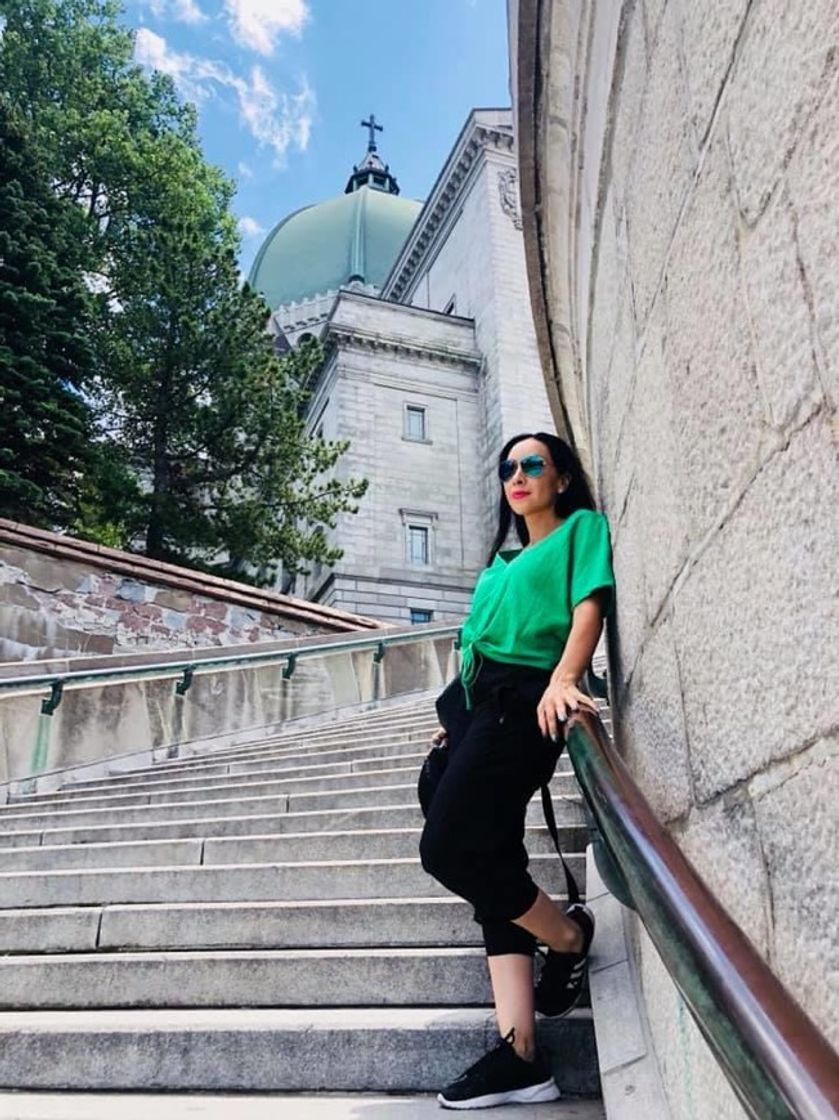 Lugar Saint Joseph's Oratory of Mount Royal