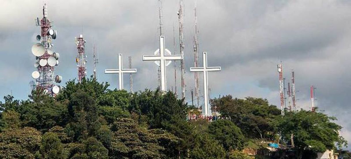 Place Cerro de las Tres Cruces