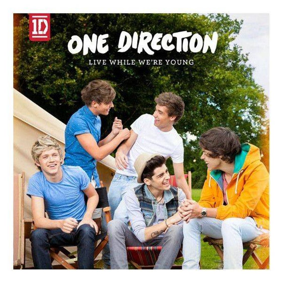 Canciones Live While We're Young.