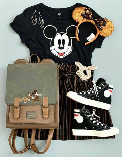 OUTFIT SUNDAY MICKEY🐭❤♥