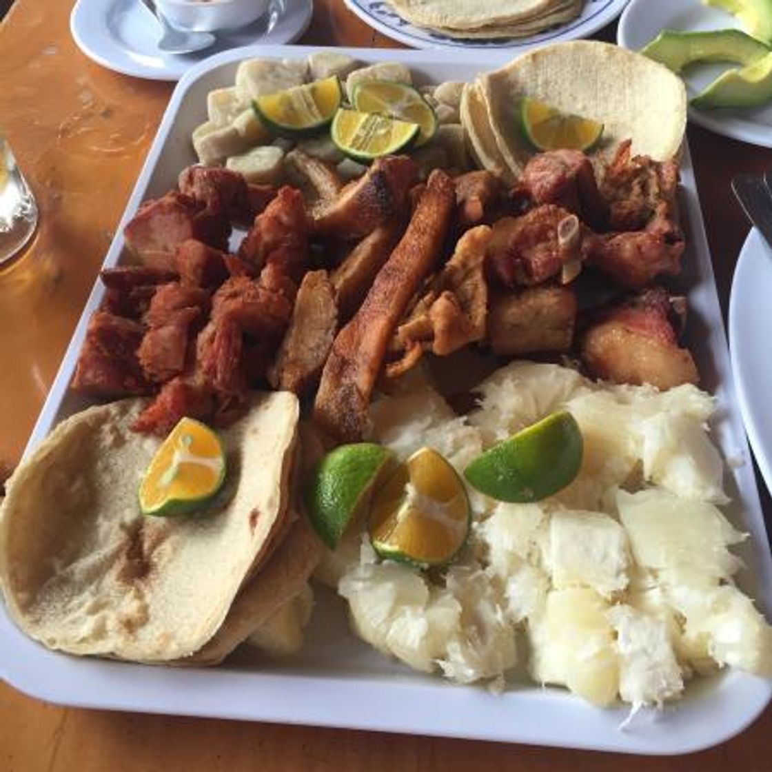 Restaurants Chicharronera Cacique Acserí