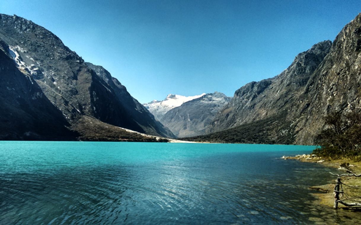 Place Laguna De Llanganuco