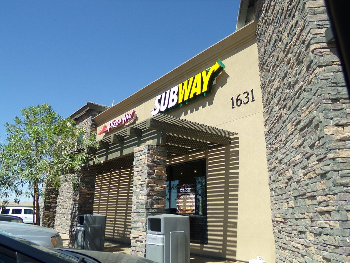 Restaurants Subway