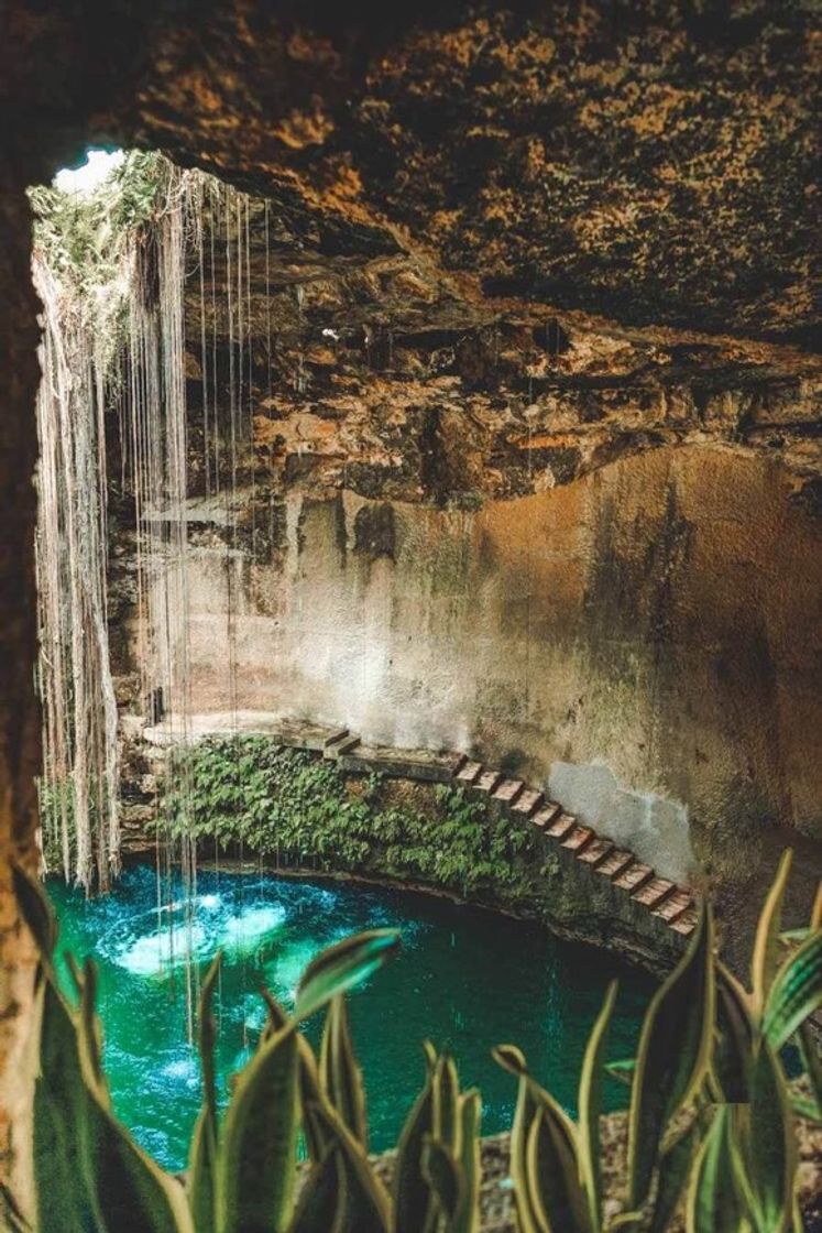 Place Cenote Azul