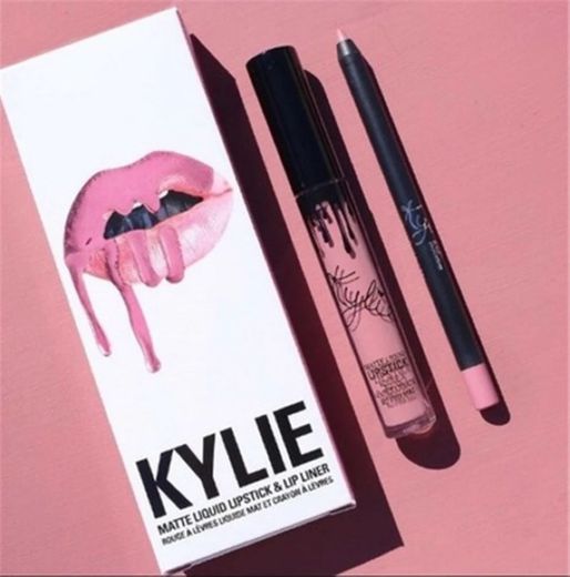 Labiales clon Kylie