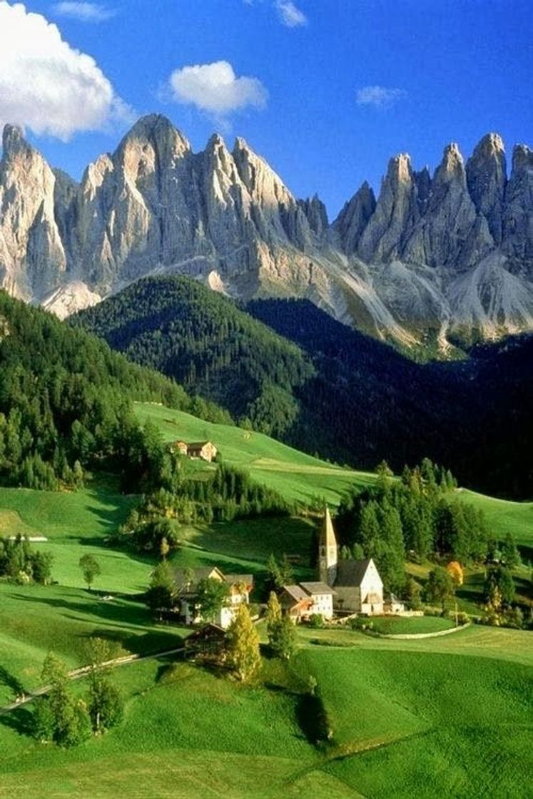 Lugar Dolomites