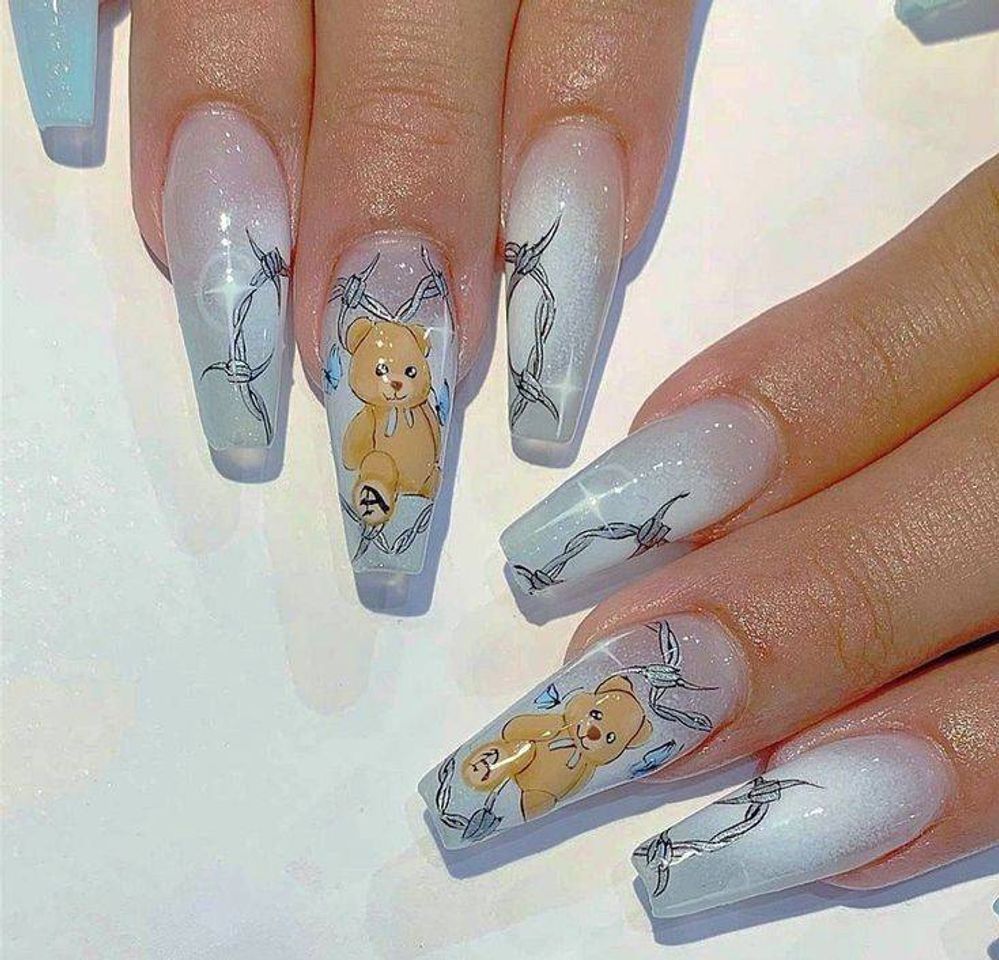 Moda unhas de ursinho