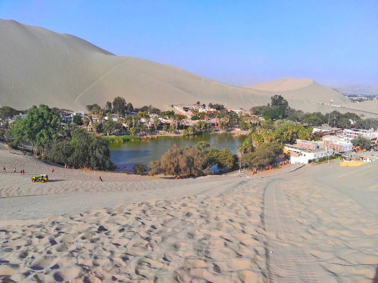 Place La Huacachina