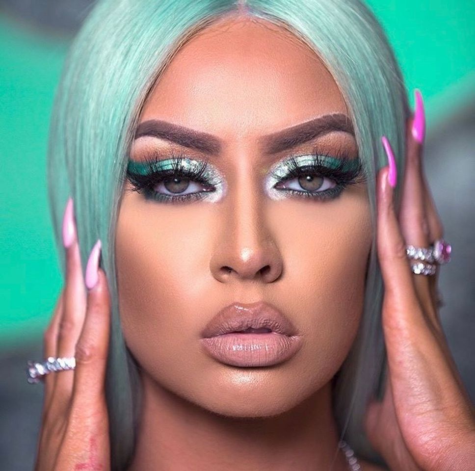 Social Tymetheinfamous 