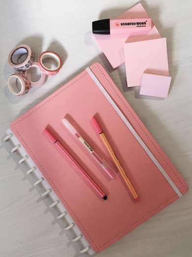 caderno rosa pastel 