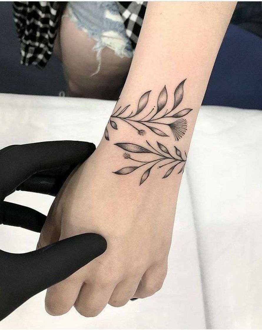 Moda Tatto de plantinha 