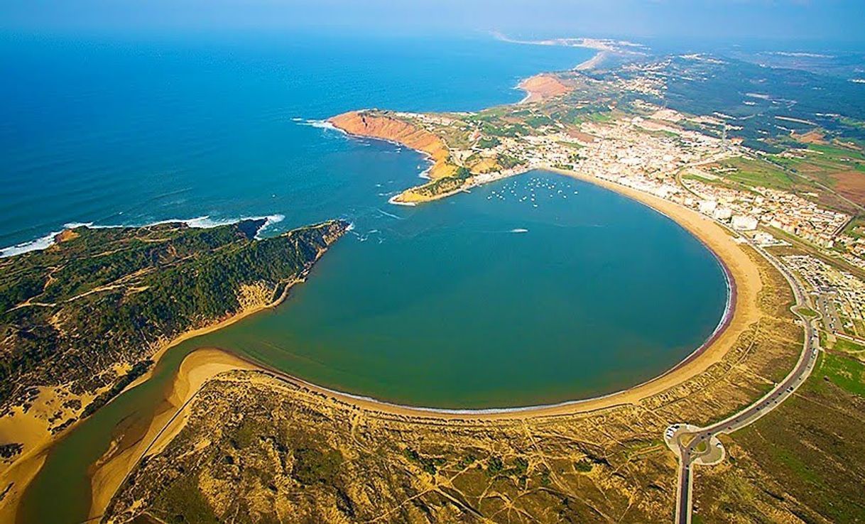 Lugar Baía de São Martinho do Porto