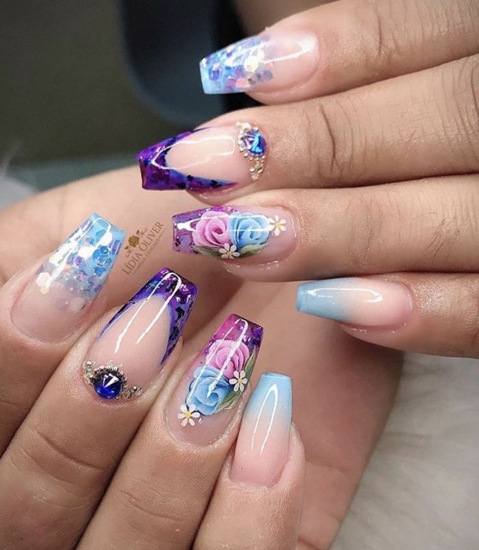 Moda Unhas decoradas 💙💜