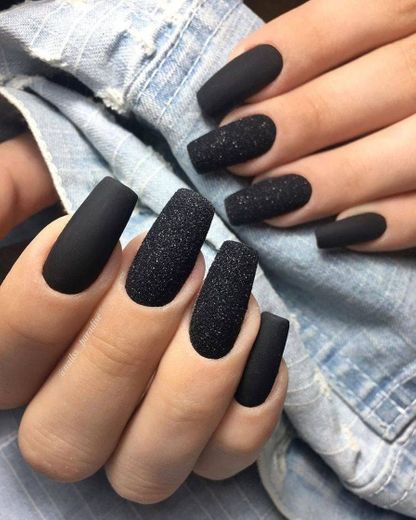 Esmalte preto 🖤💅🏻