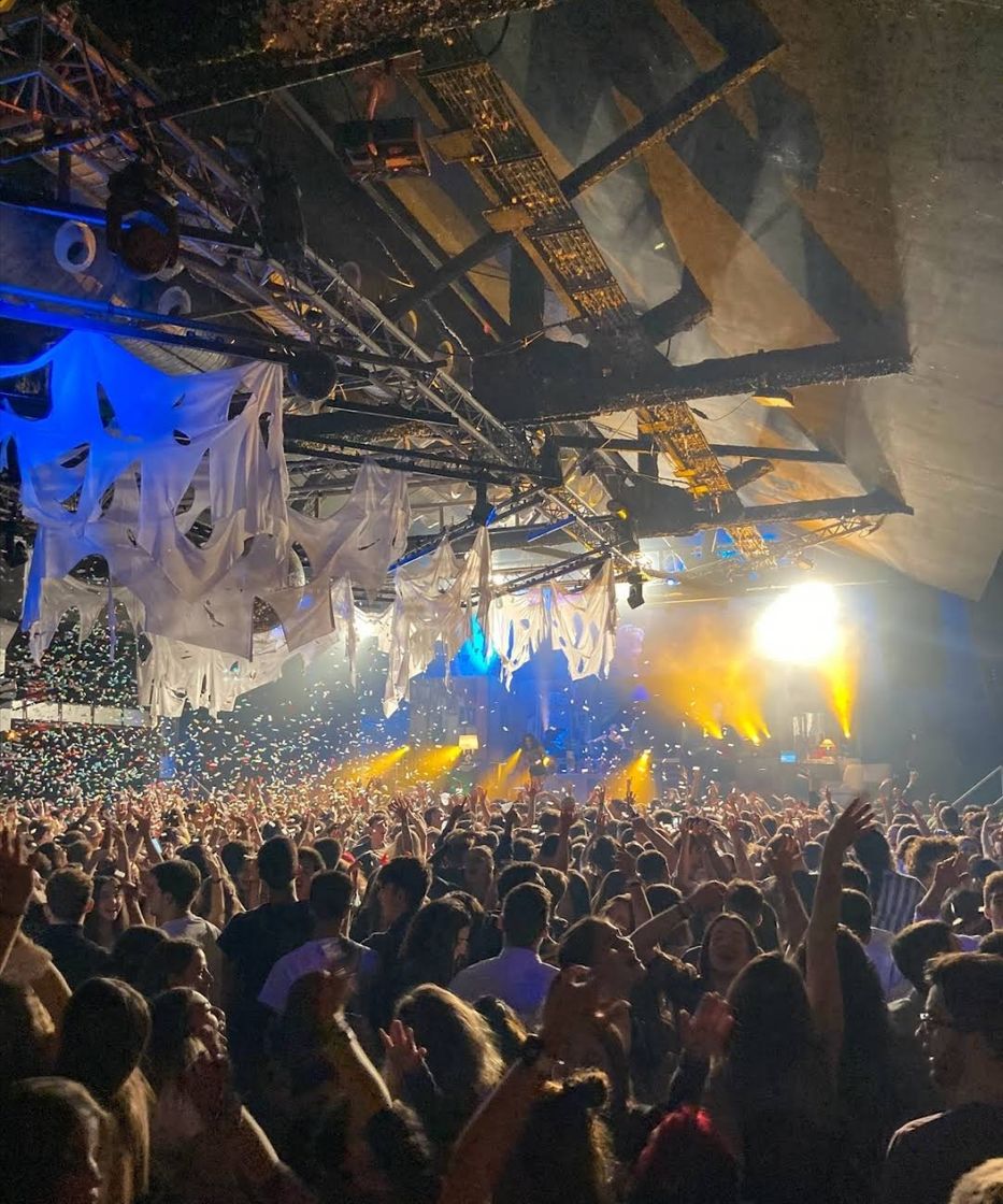 Place Razzmatazz