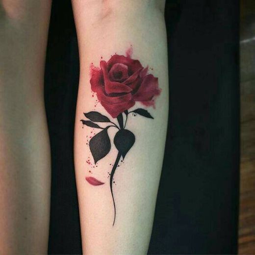 Tatuagem rosa 