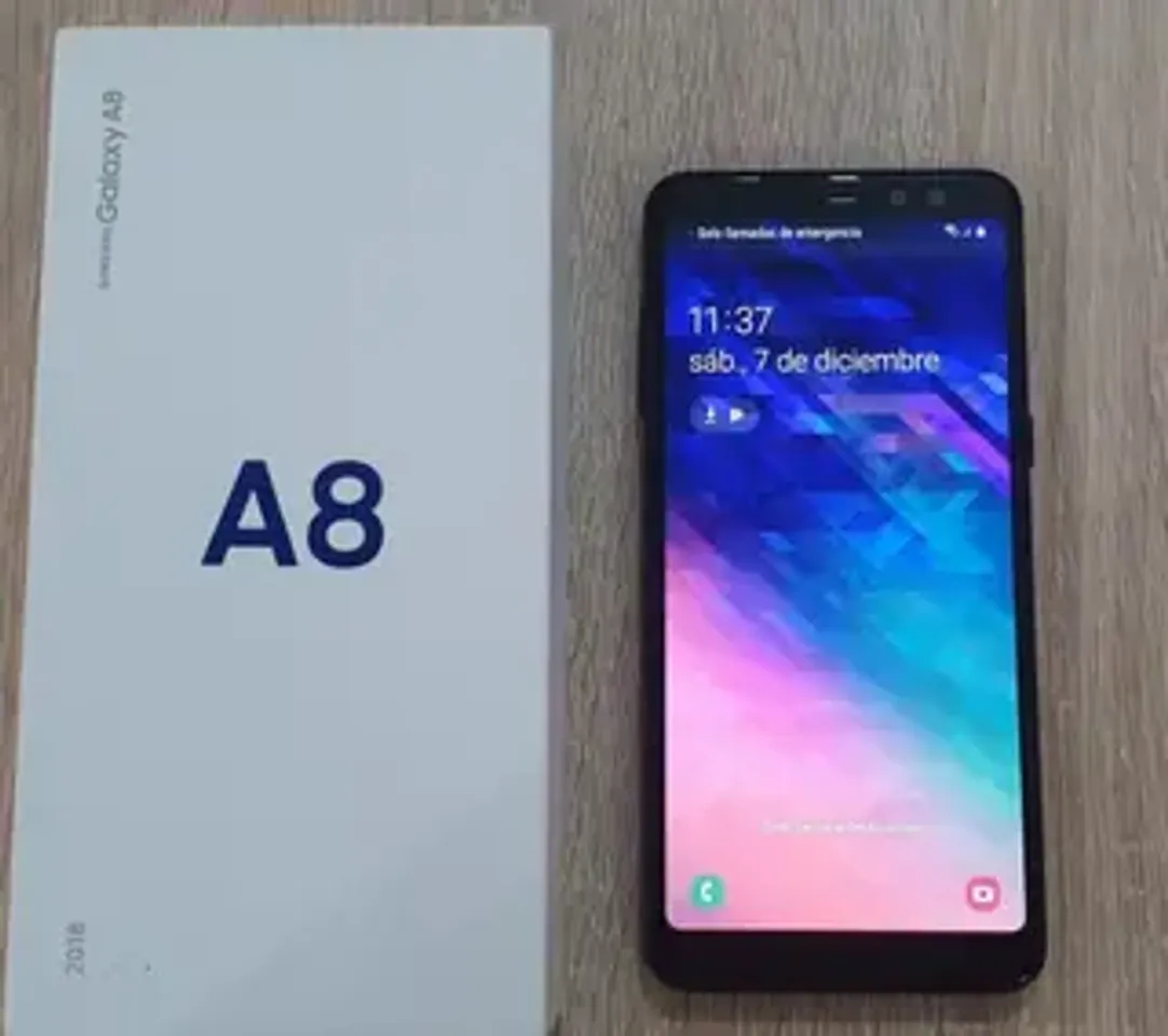 Electrónica Samsung Galaxy A8