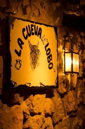 Restaurantes La Cueva del Lobo