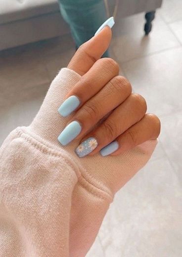 Unhas margaridas! 🤍