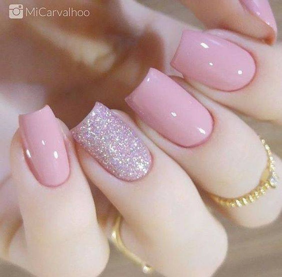 Fashion Unhas rosas com glitter