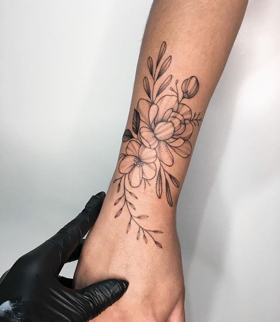 Fashion Tatuagem flor ✨