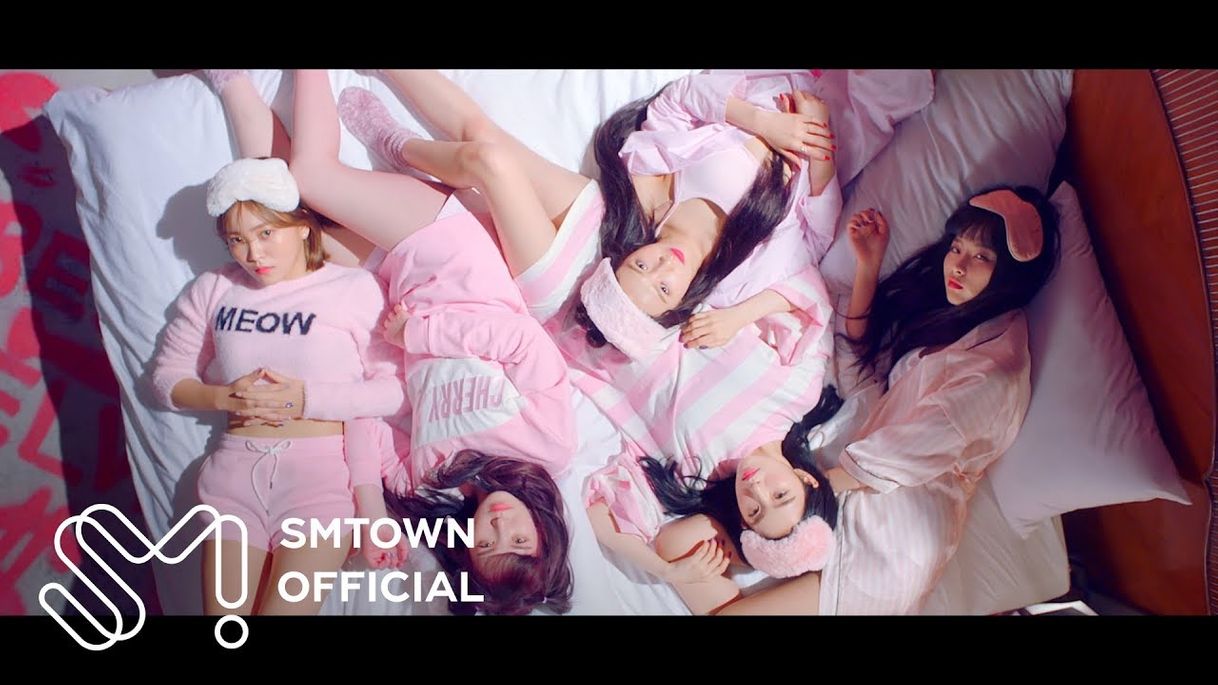 Fashion Red Velvet 레드벨벳 'Bad Boy' MV - YouTube