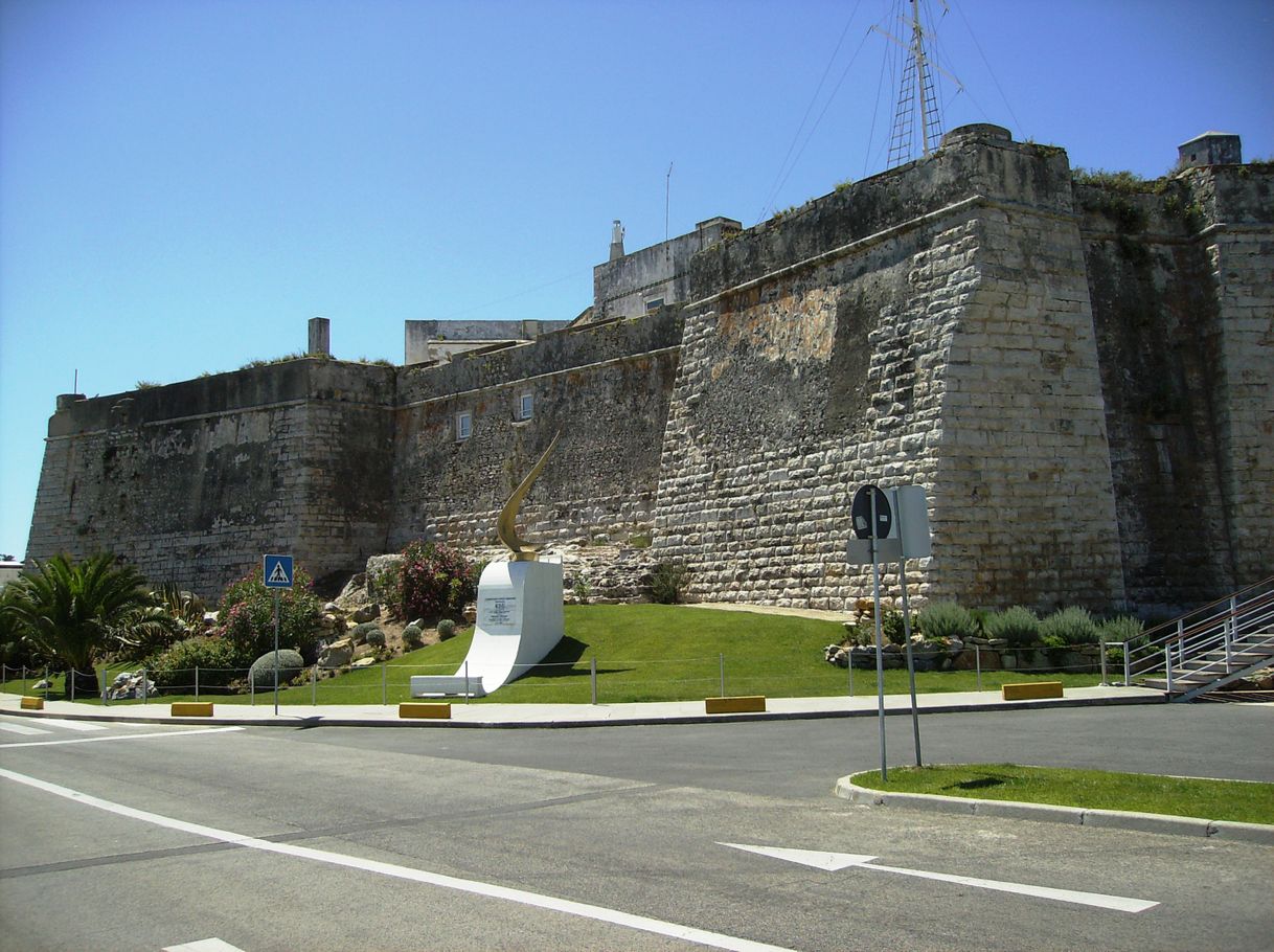 Fortress Nossa Senhora da Luz de Cascais