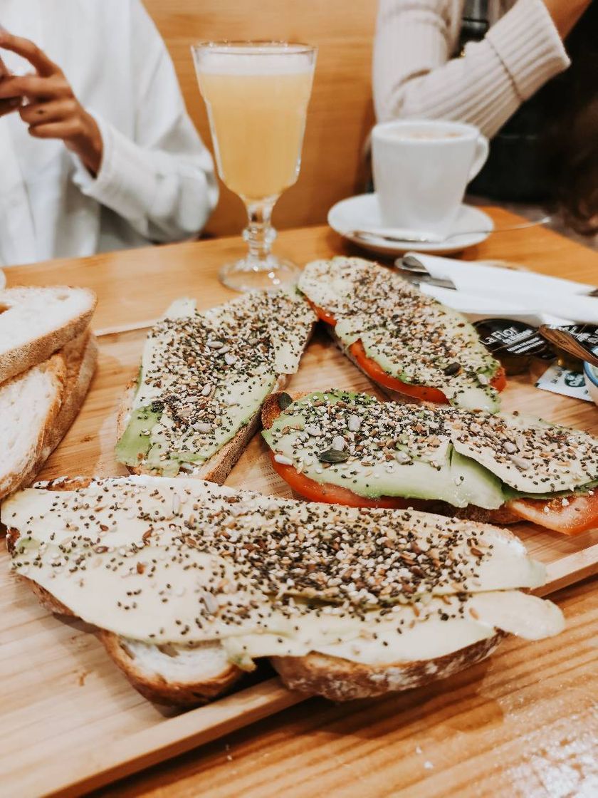 Restaurantes El patio Kinder Bar