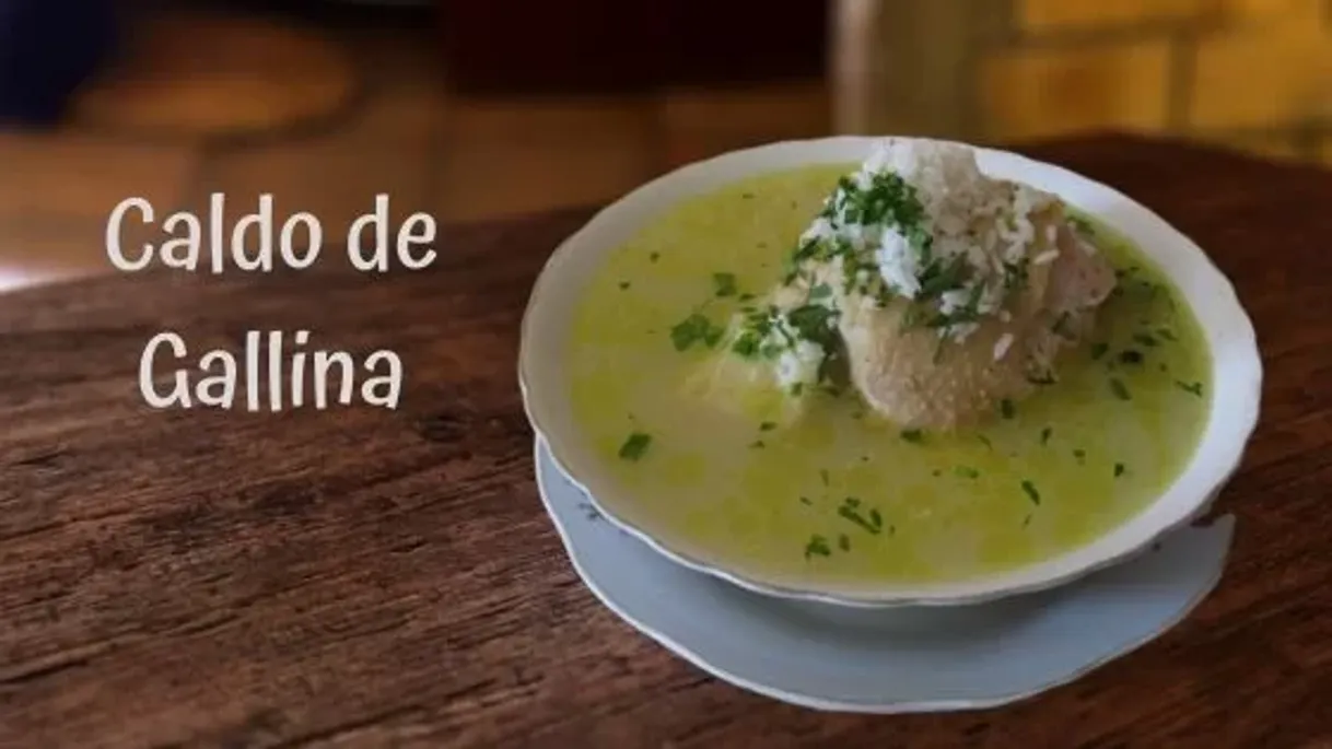 Fashion Caldo de gallina criolla 