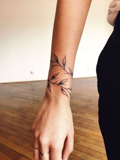 Tattoo bracelete floral 