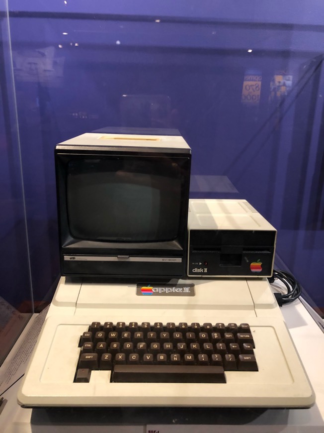 Place Museo Nacional de Historia Estadounidense