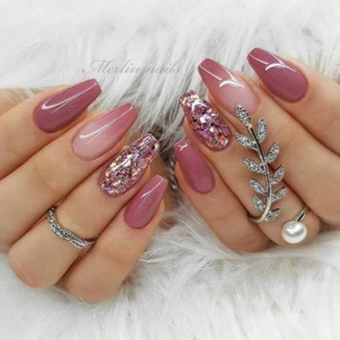 Social @marlin_nails instagram 