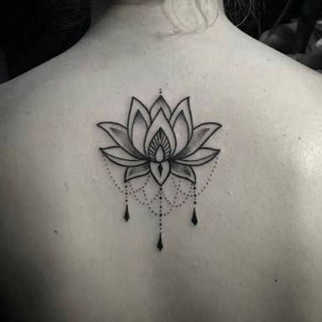 Moda Tatuagem flor de lotus