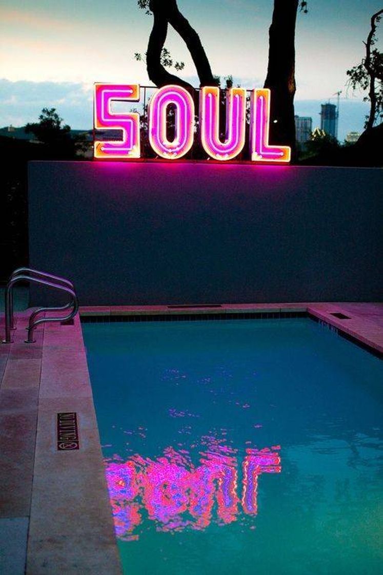 Moda Neon Pool