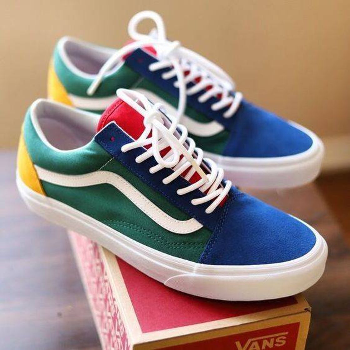 VANS