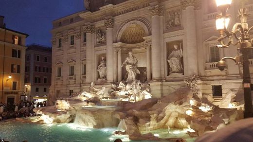 Fontana di Trevi