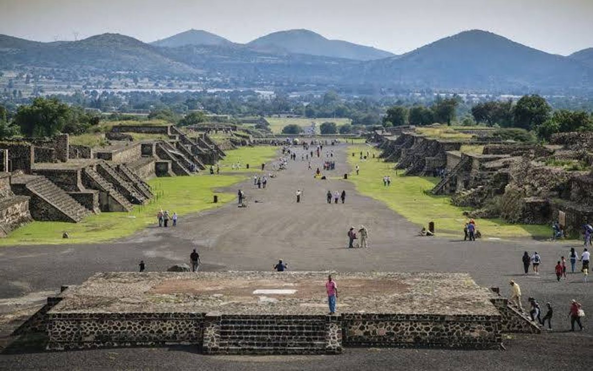 Lugar Pirámides de Teotihuacan