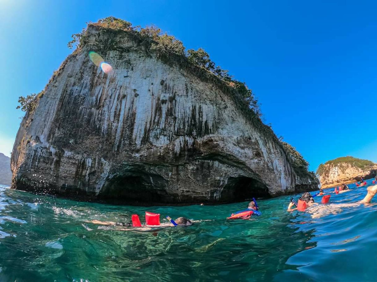 Moda Los Arcos de Mismaloya 